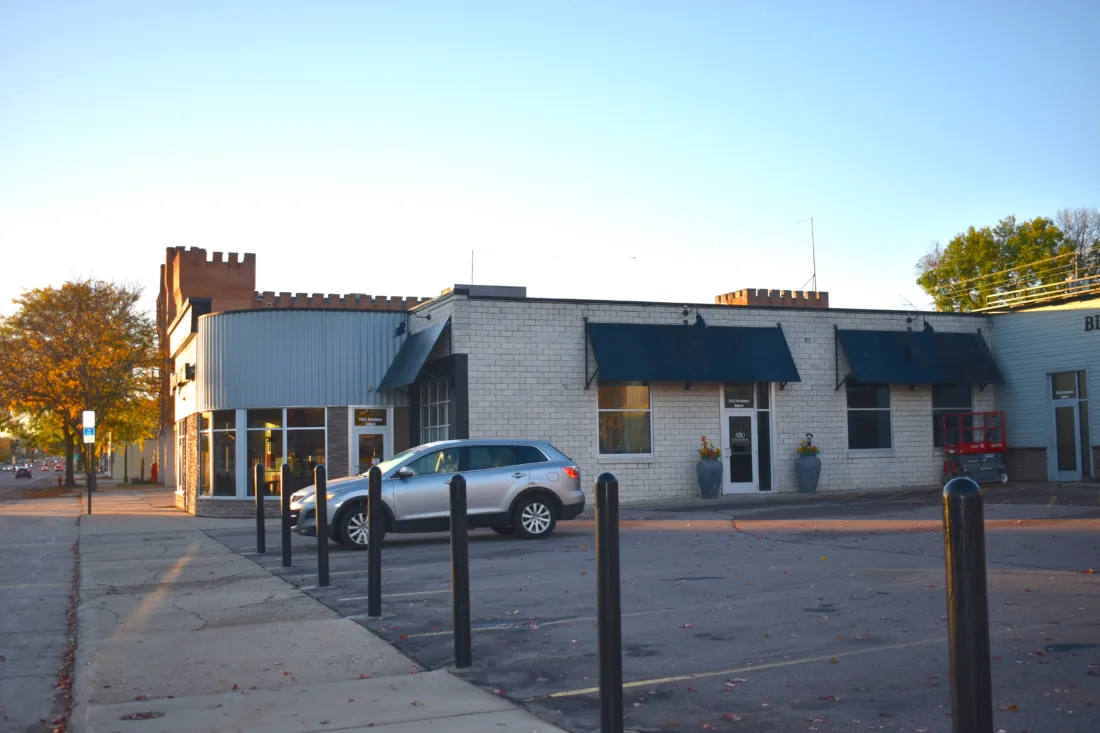 Gallery image